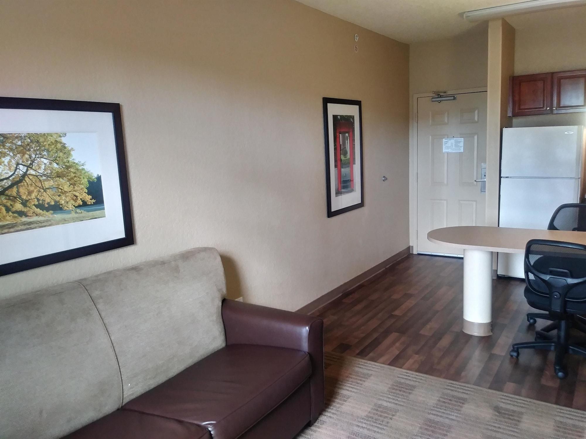 Extended Stay America Suites - Orlando - Southpark - Commodity Circle Oak Ridge ภายนอก รูปภาพ